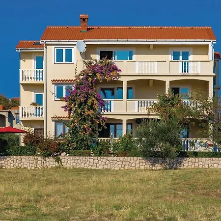 Beautiful In With 2 Bedrooms And Wifi * Повляна